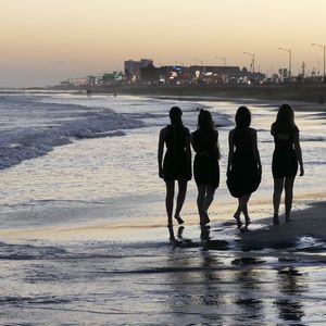 Meet your Posher, Abigail